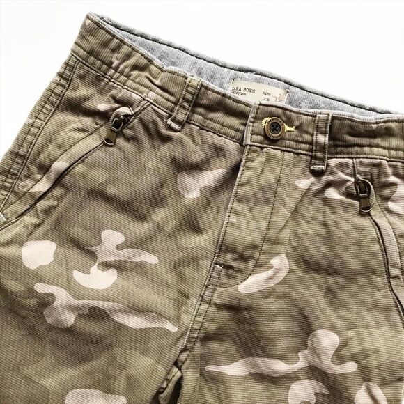 Zara green camo print rolled shorts EUC 7Y - Picture 2 of 3